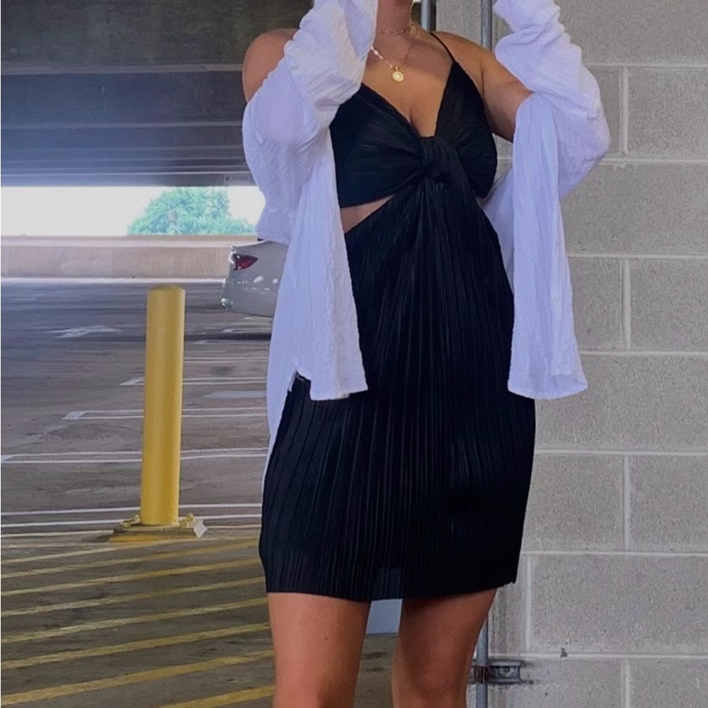 ASTR The Label Black Mini Dress